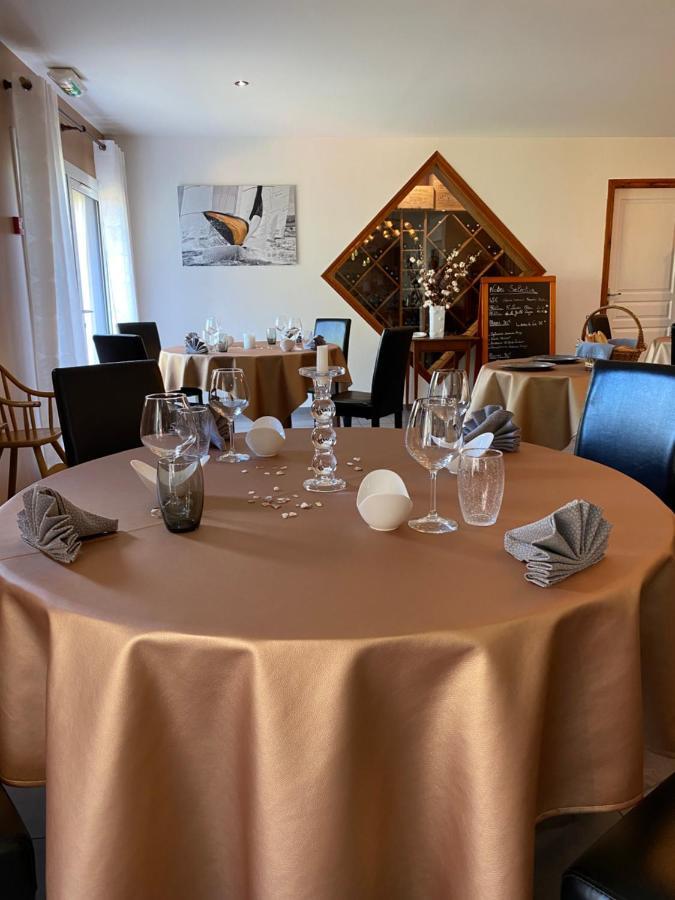 Hotel - Restaurant L'Hortensia Noyalo Ngoại thất bức ảnh